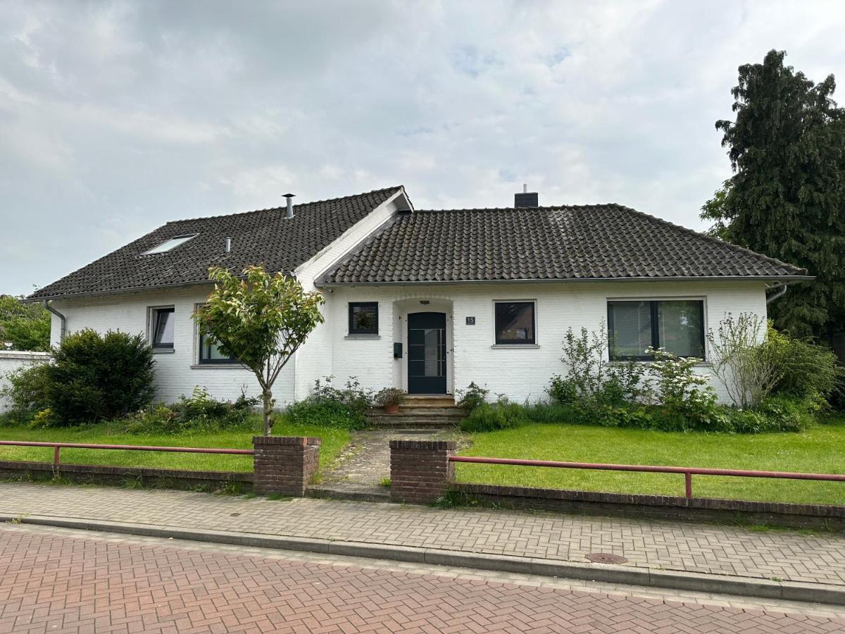 Entspannung Am Niederrhein - Grosses Helles Haus Mit Kamin Emmerich Buitenkant foto
